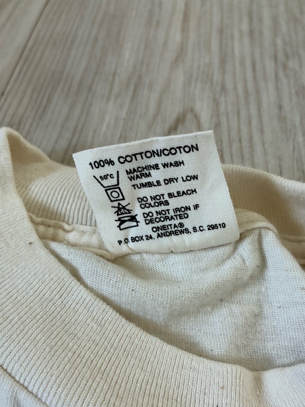 Vintage LO-LA-LO Brand Oneita Power T-Shirt - Picture 5 of 10